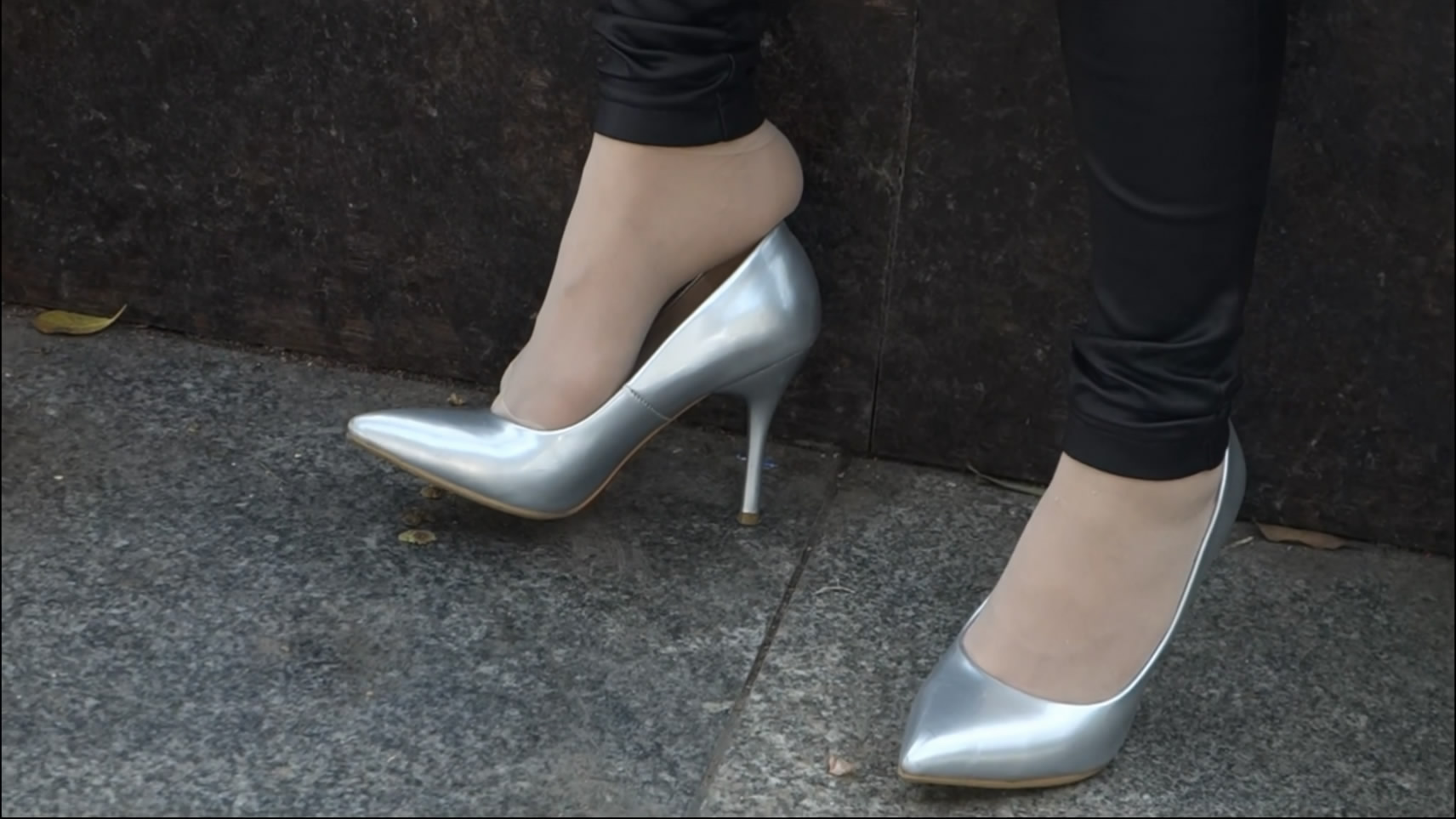 streetsnapnylon[00 01 54][20181203 222744 8]